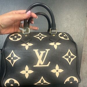 Louis Vuitton Black and Tan Speedy Bandoulière 25